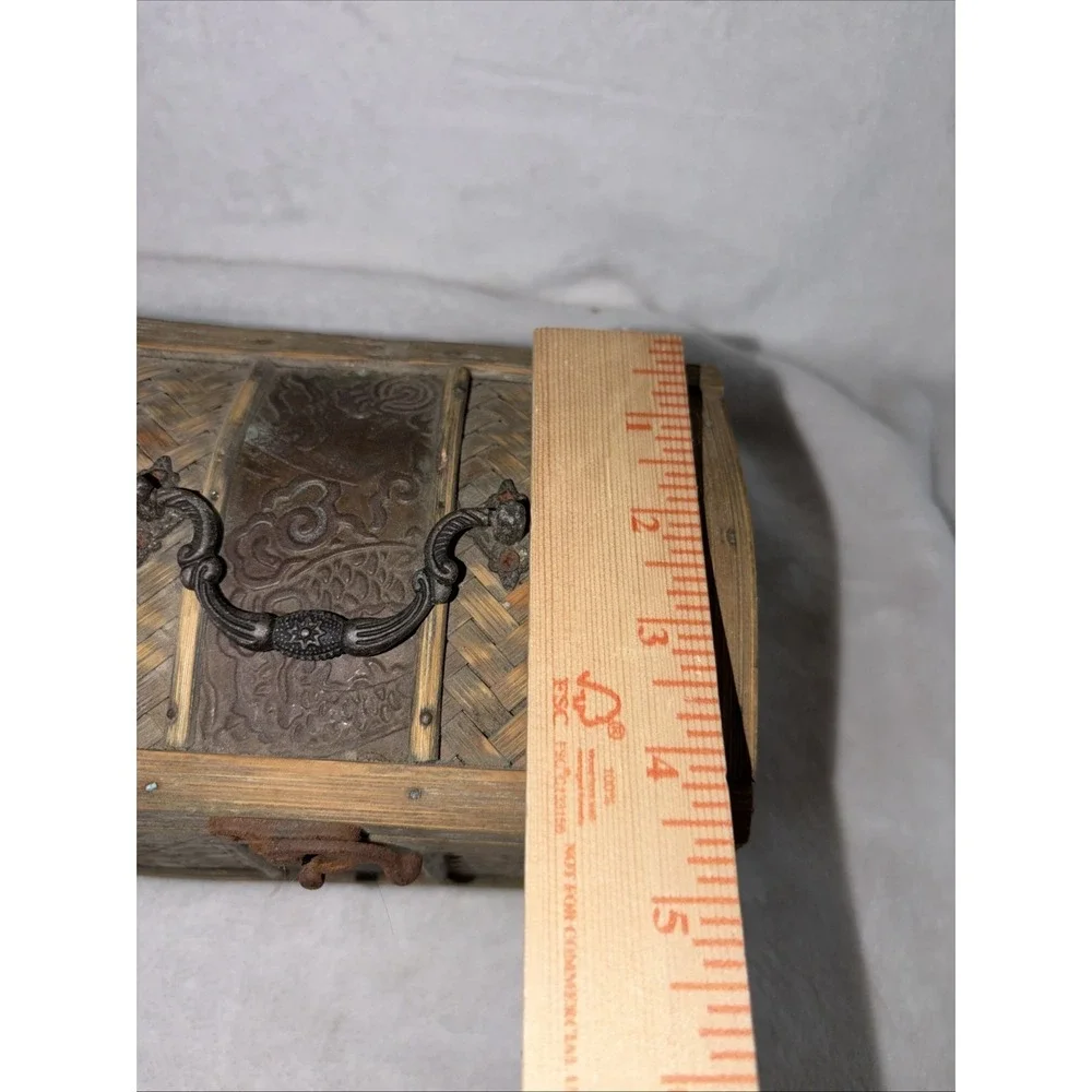 Vintage 80s Treasure Chest Bamboo Trinket Box Rustic Herringbone Pattern Aged